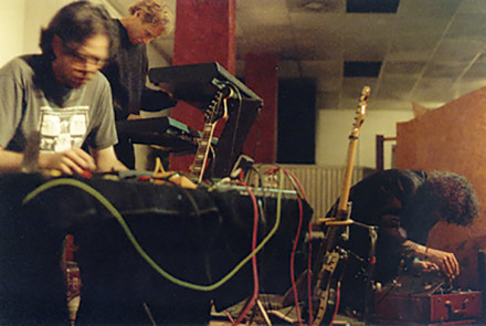 Solid Eye performs at the first sound. concert at Sacred Grounds in San Pedro, January 1999 (photo by Cindy Bernard)