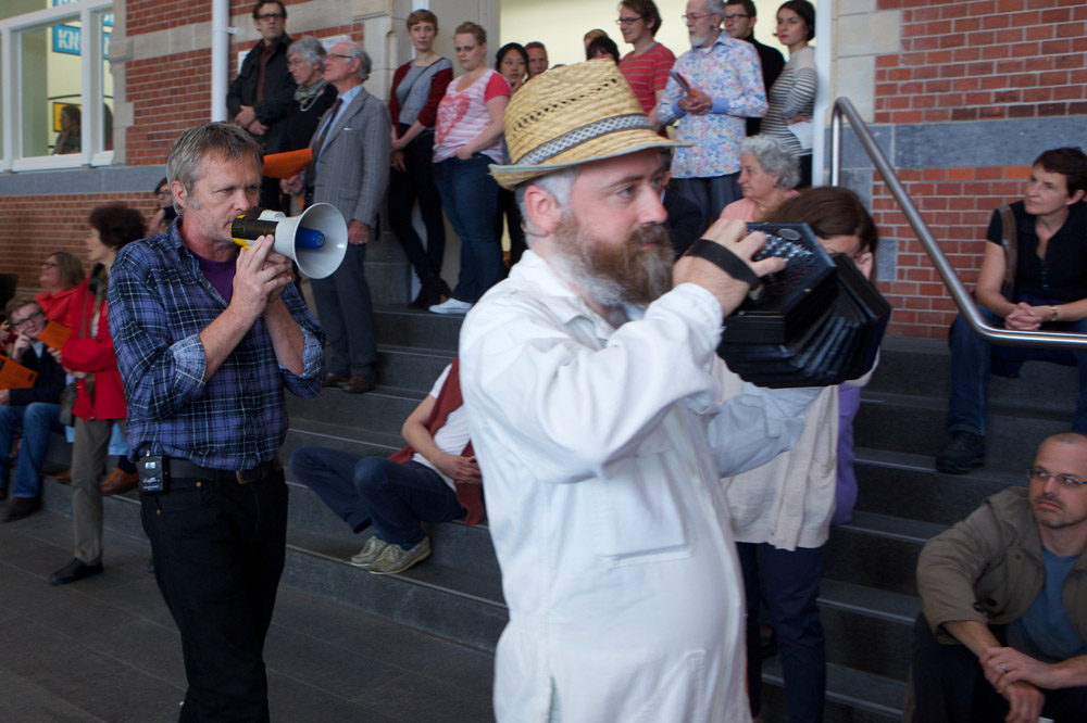 Cindy Bernard, The Inquisitive Musician, Stedelijk Museum