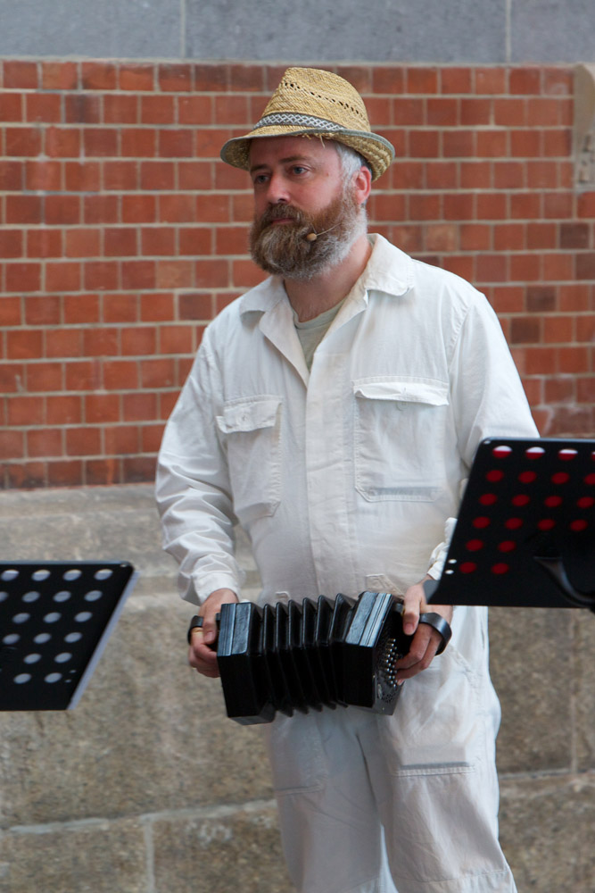 Cindy Bernard, The Inquisitive Musician, Stedelijk Museum