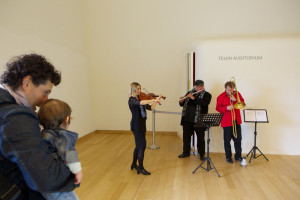 Cindy Bernard, The Inquisitive Musician, Stedelijk Museum