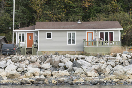 Cindy Bernard, Structure 10/26, Beaches, Newfoundland, 2013/2014